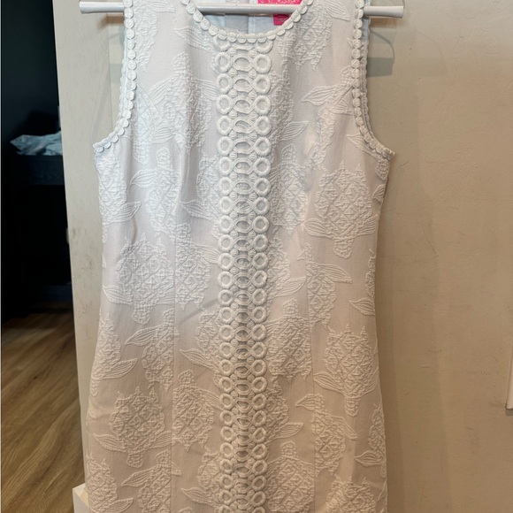 Lilly Pulitzer Dresses & Skirts - Lilly Pulitzer White Textured Mini Dress